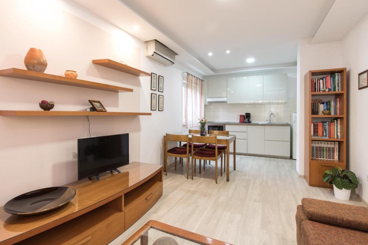 Apartments Morozin Krk Town Εξωτερικό φωτογραφία